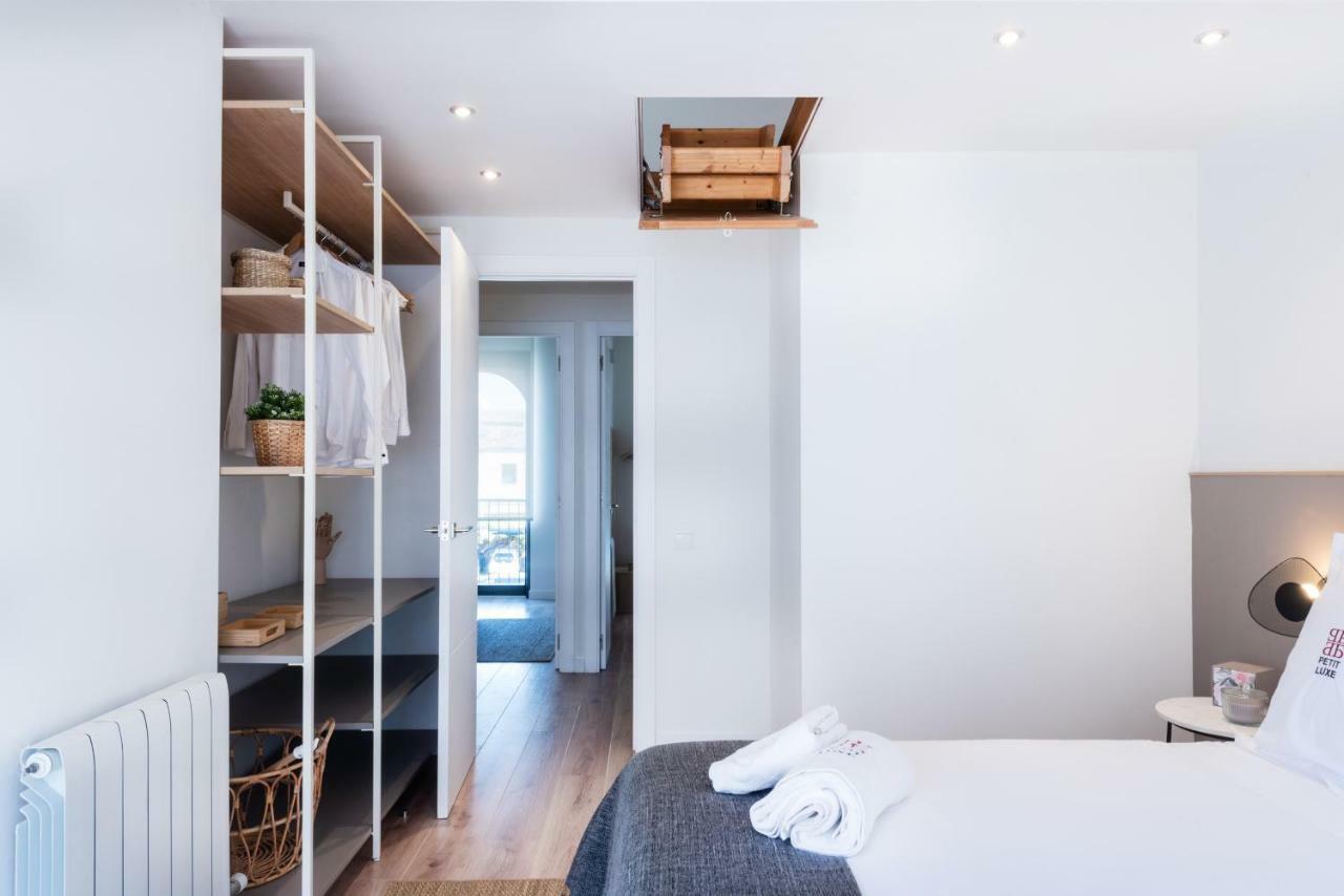 Petit Luxe Tobella Esquerra Apartment Terrassa Luaran gambar