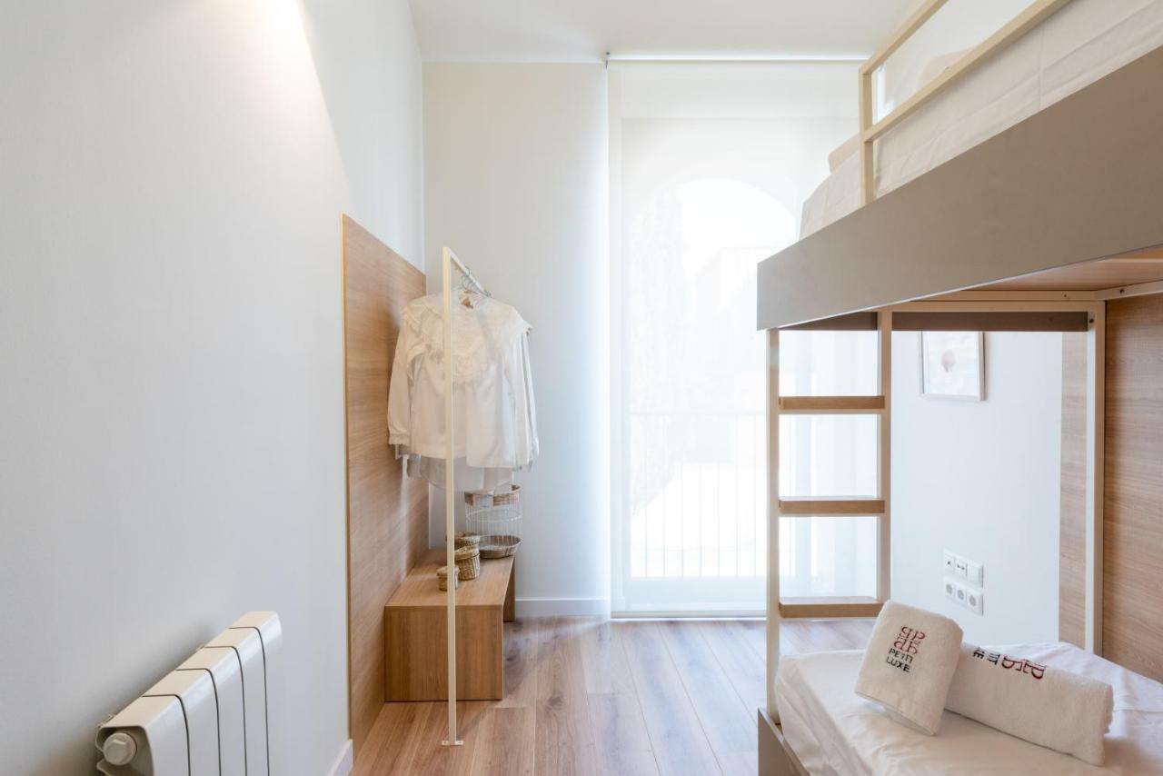 Petit Luxe Tobella Esquerra Apartment Terrassa Luaran gambar